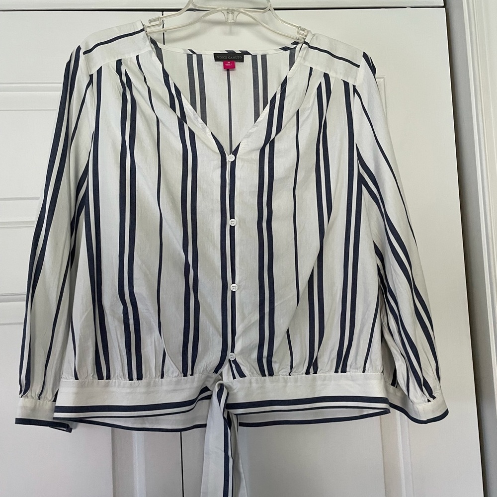 Vince Camuto Long Sleeve Blouse